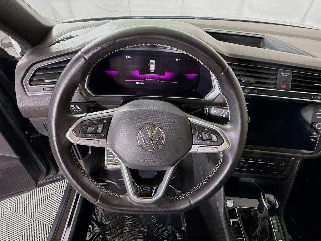 Used 2023 Volkswagen Tiguan SE R-Line FWD image 19