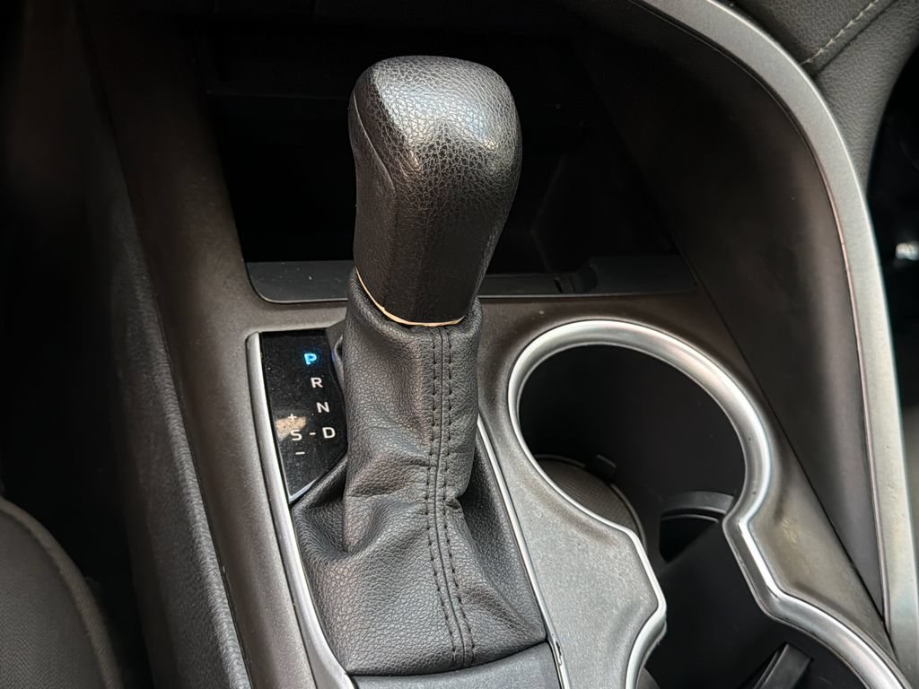 Used 2021 Toyota Camry LE FWD image 24