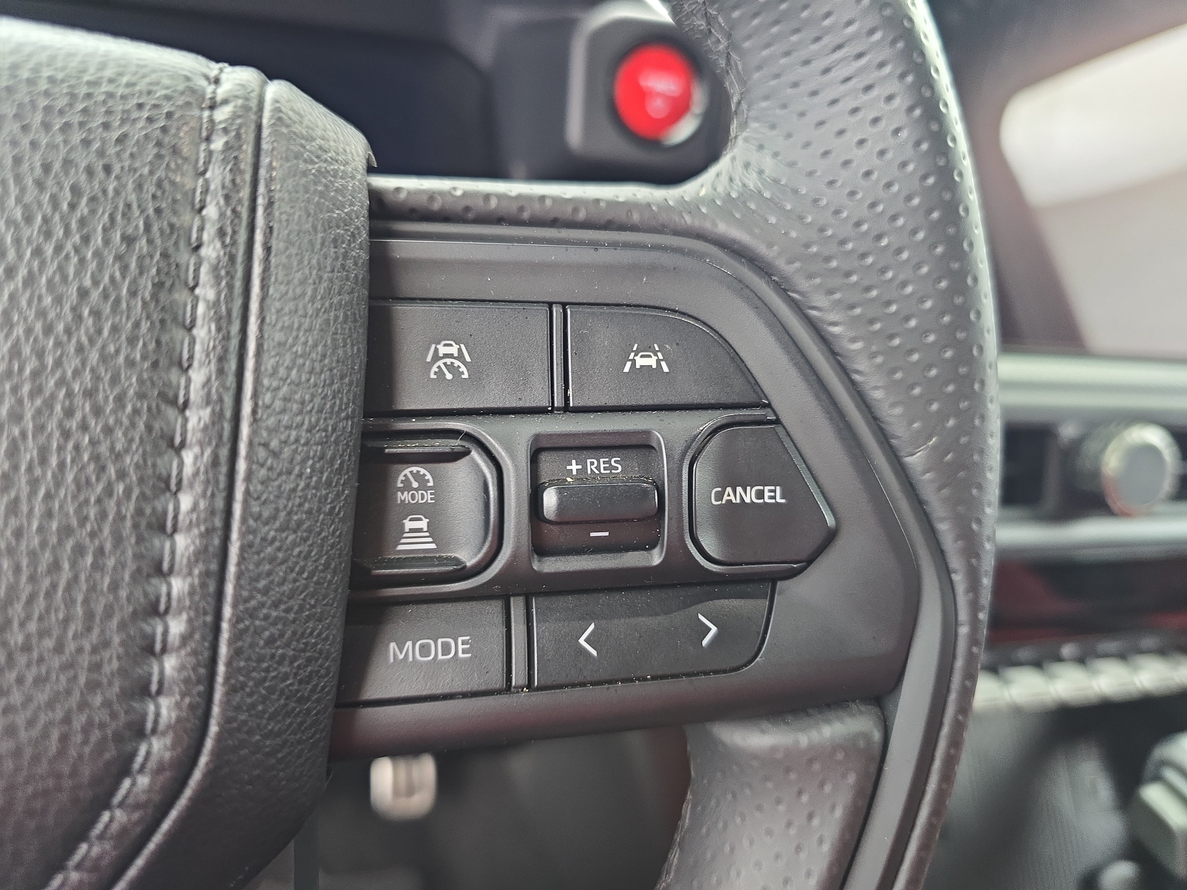 Used 2025 Toyota 4Runner TRD Pro AWD/4WD image 18
