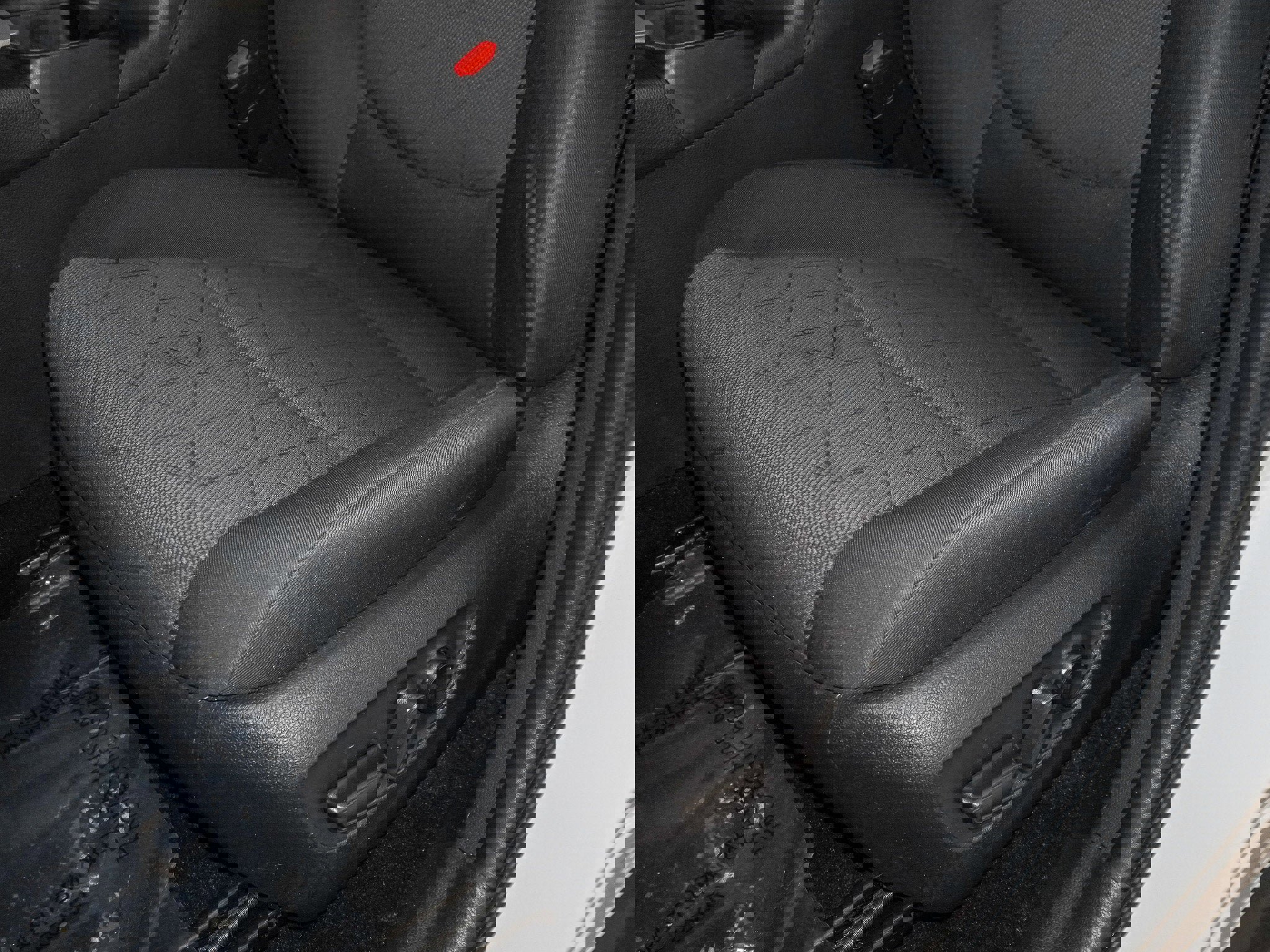 Used 2024 Toyota RAV4 XLE image 24