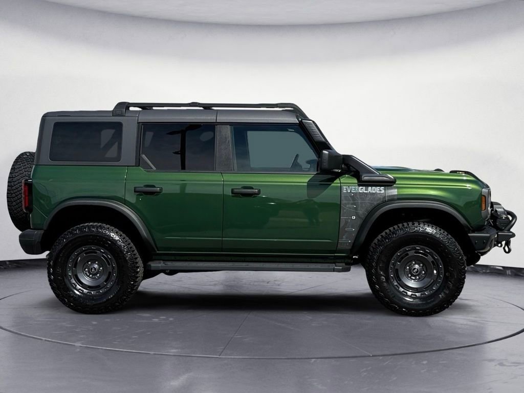 Used 2024 Ford Bronco Everglades image 6