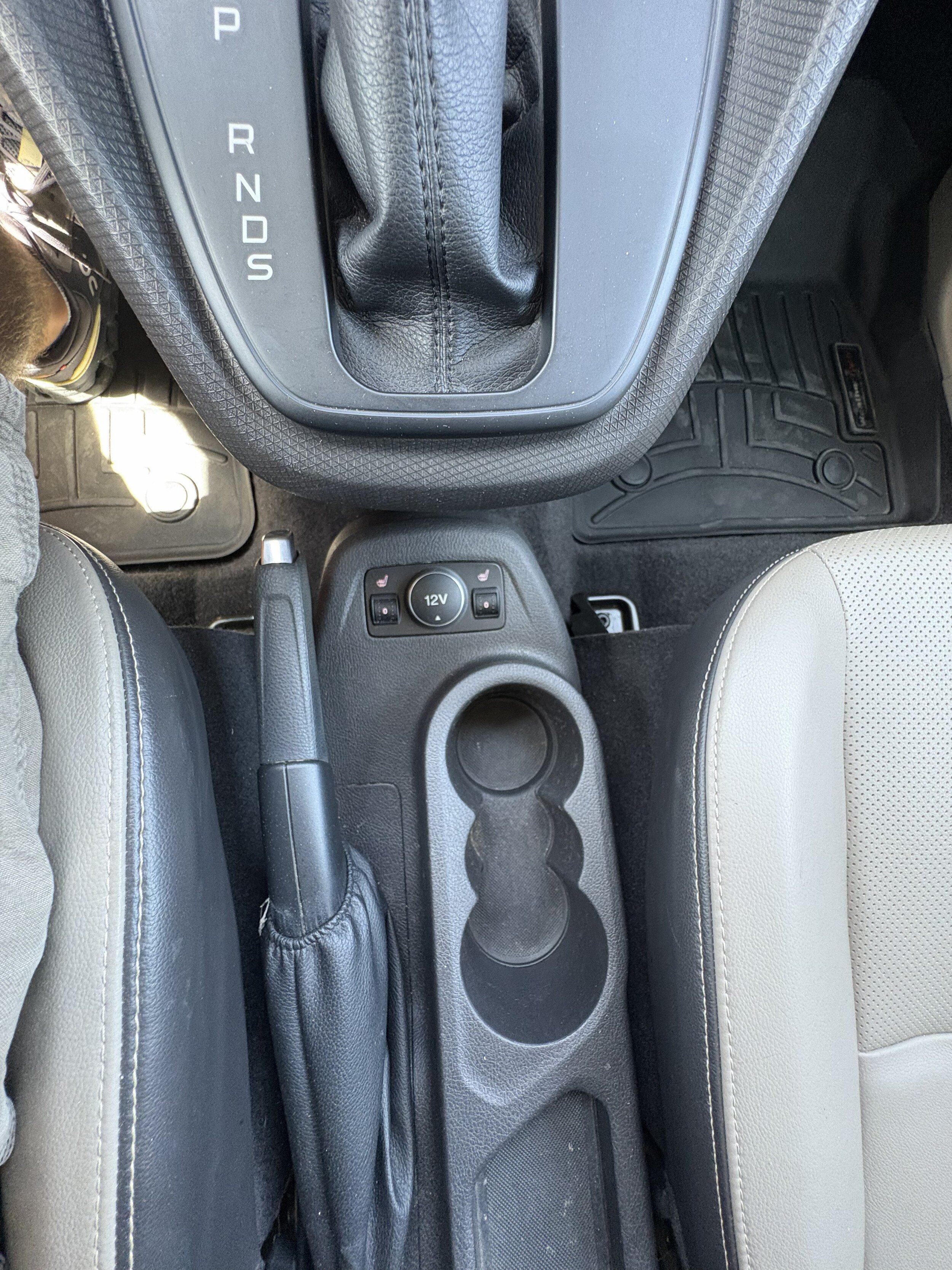 Used 2016 Ford Transit Connect Titanium FWD image 15