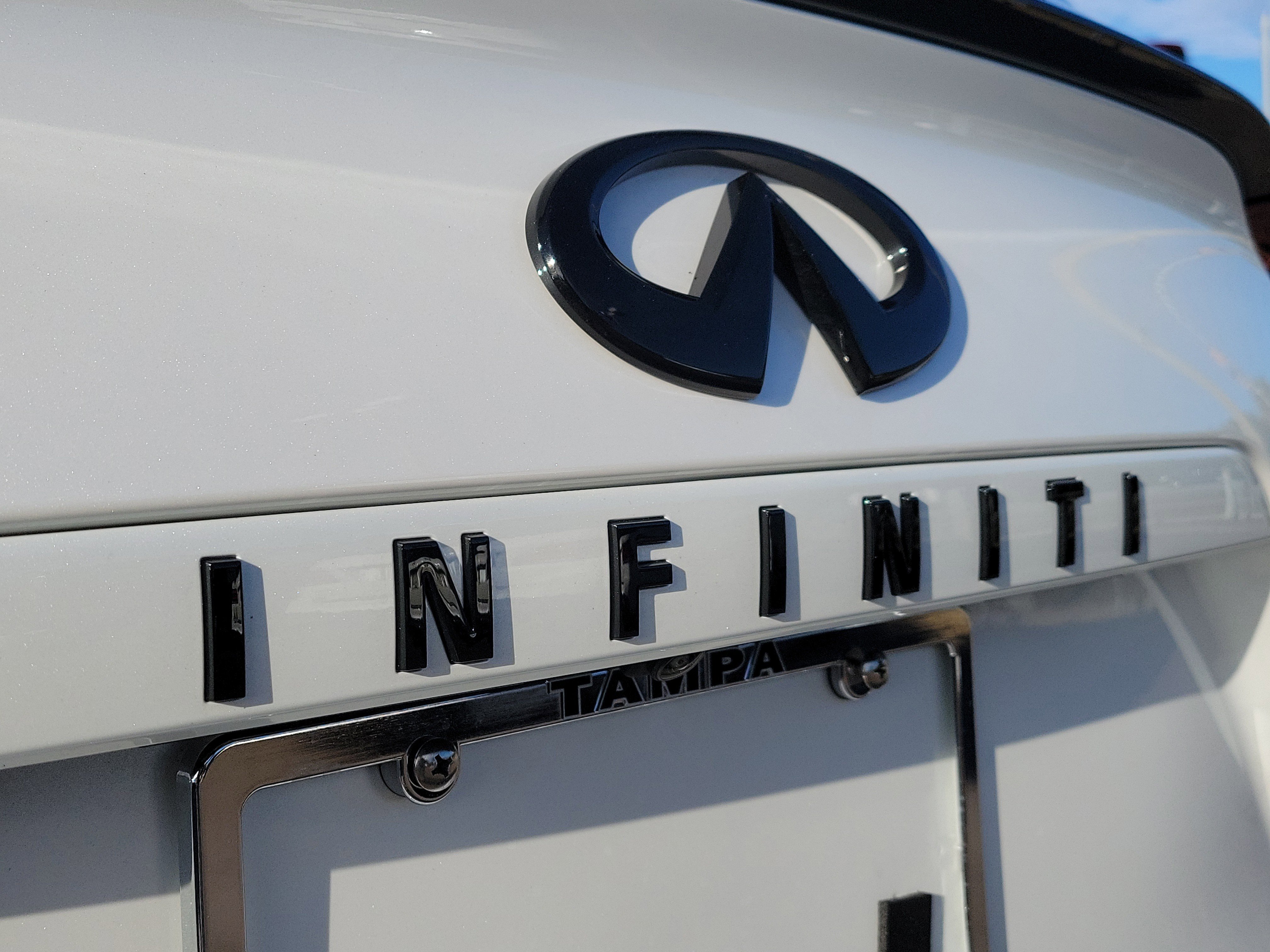 Certified 2025 INFINITI QX50 Sport image 8
