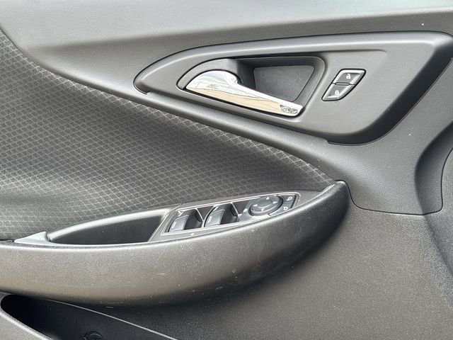 Used 2024 Chevrolet Malibu LT FWD image 24