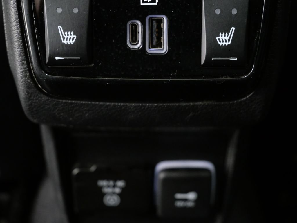 Used 2022 Jeep Compass Limited w/ (RED) Package image 25