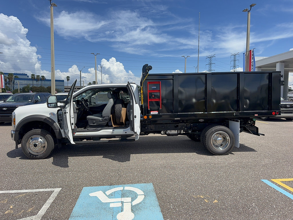 New 2026 Ford F550 4x4 Supercab Super Duty image 17