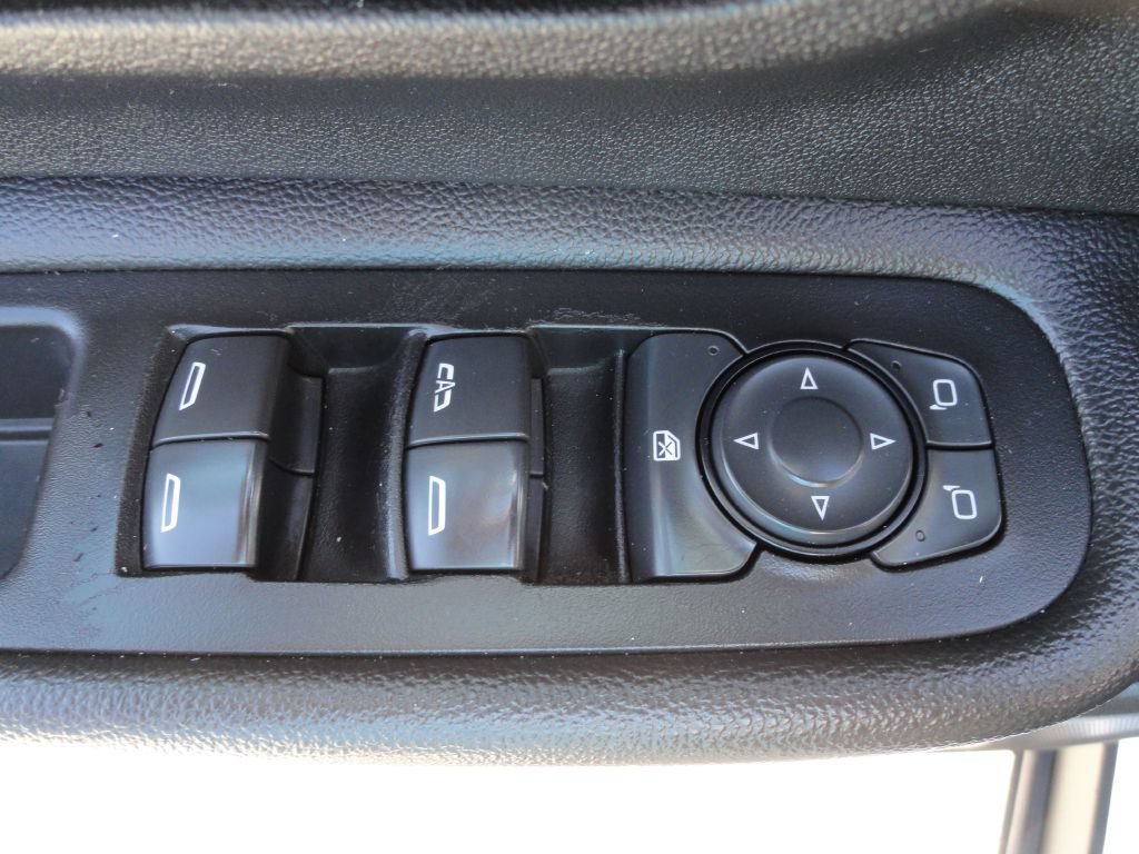 Used 2019 GMC Terrain SLT w/ Preferred Package FWD image 25