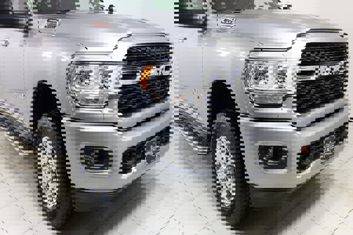 Used 2024 RAM 2500 Big Horn w/ Sport Appearance Package image 37