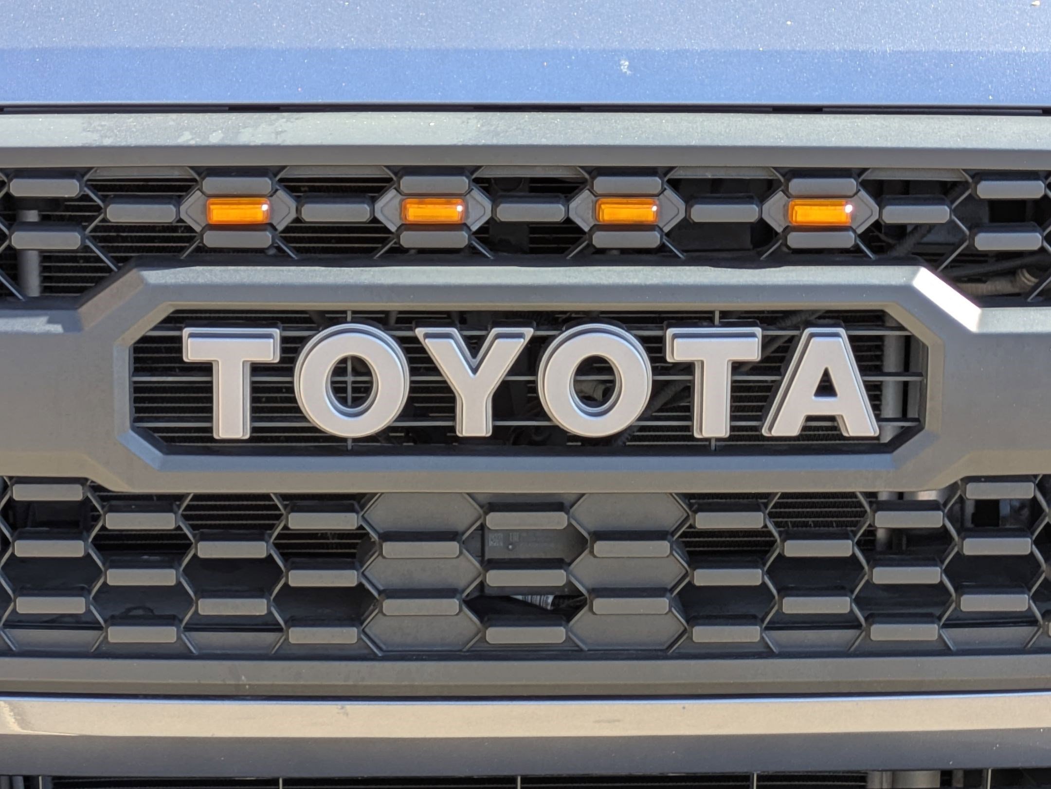 Used 2023 Toyota Tacoma TRD Off-Road w/ Black Out Package (TMS) AWD/4WD image 13