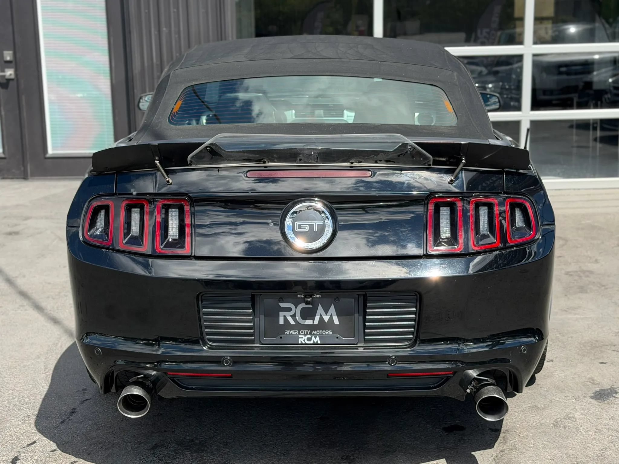 Used 2014 Ford Mustang GT w/ Electronics Package RWD image 12