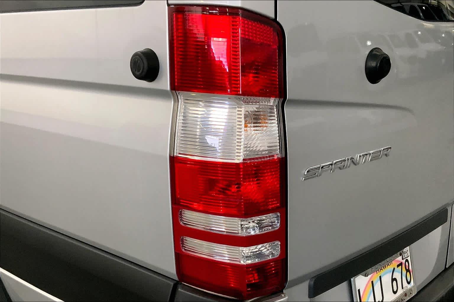 Used 2017 Mercedes-Benz Sprinter 2500 image 29