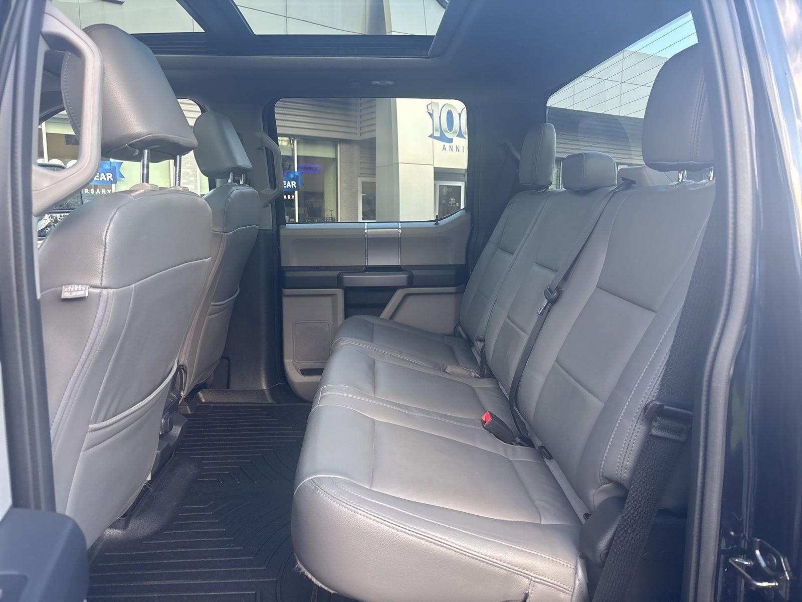 Used 2022 Ford F250 XLT w/ XLT Premium Package image 22