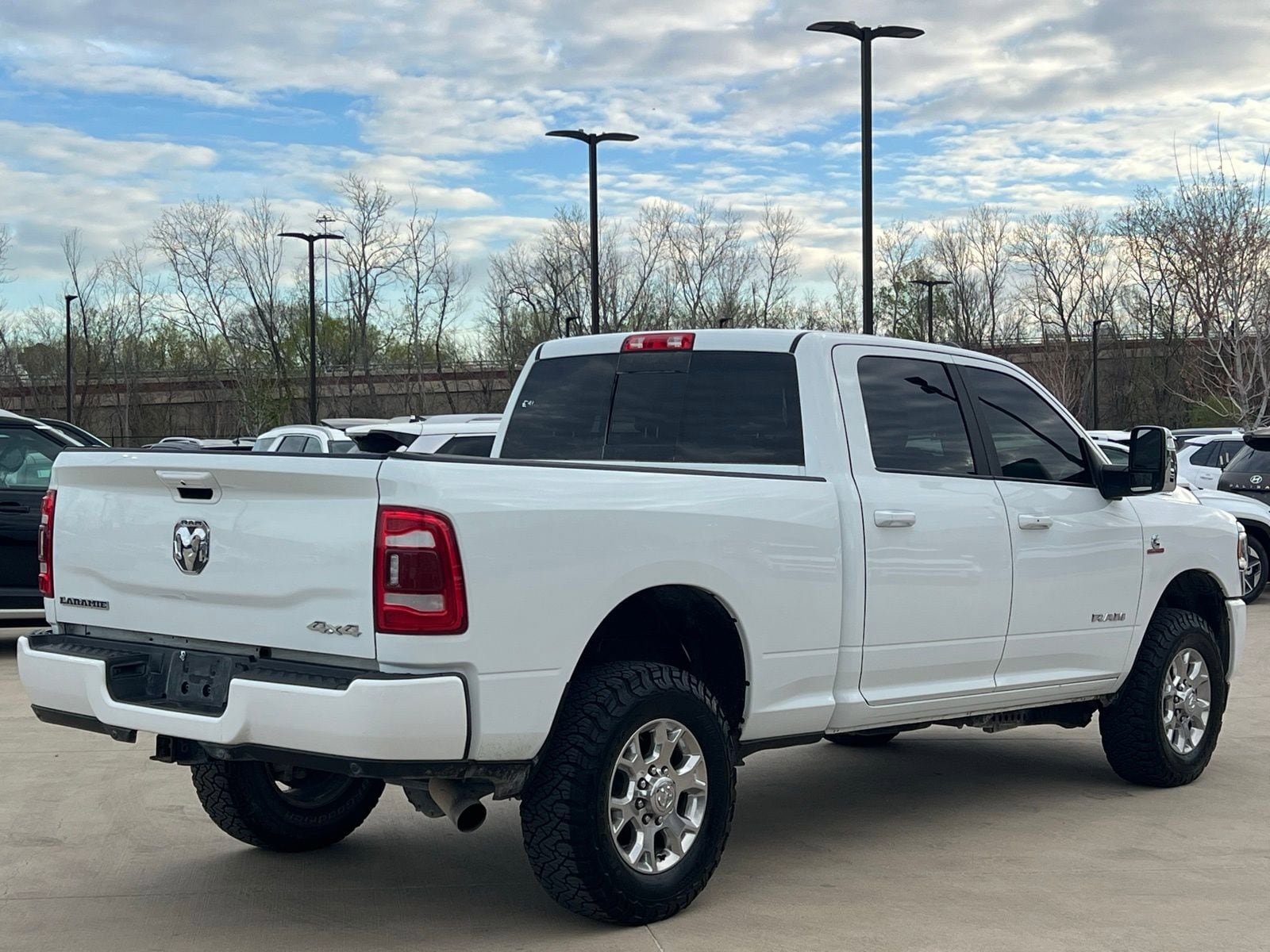 Used 2024 RAM 2500 Laramie AWD/4WD image 16