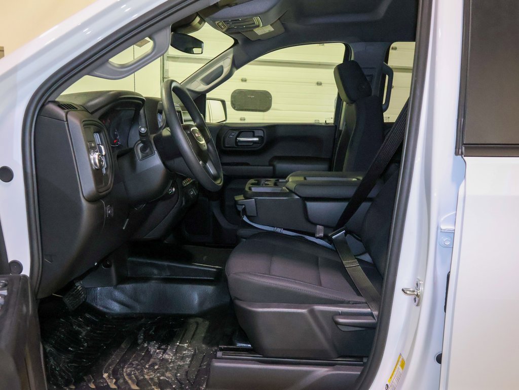 New 2026 GMC Sierra 1500 Pro w/ Convenience Package image 6