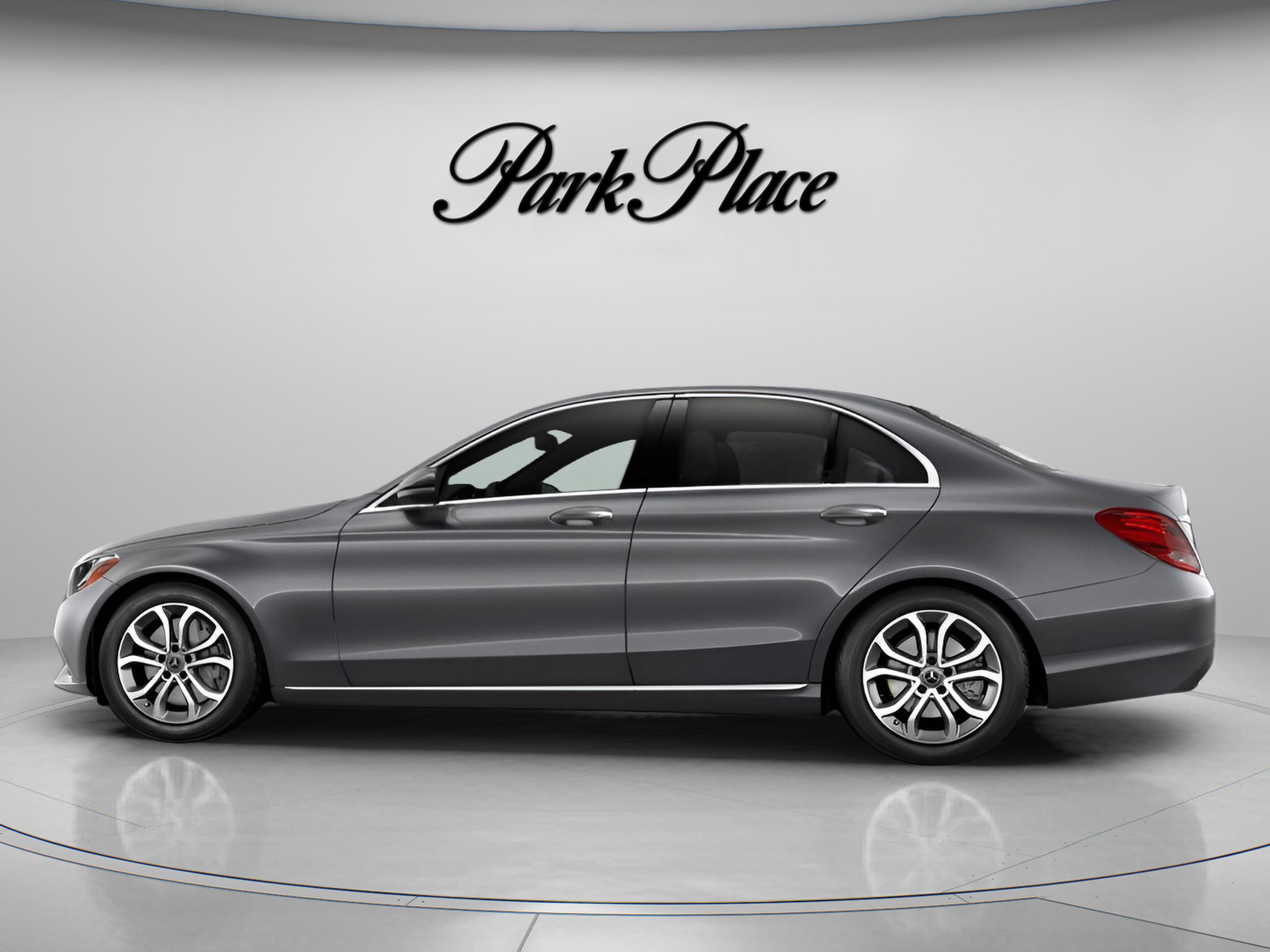 Used 2018 Mercedes-Benz C 300 4MATIC Sedan image 8