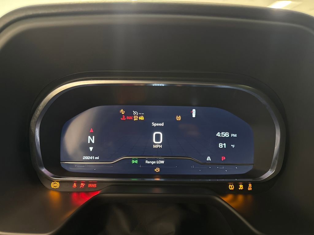 Used 2024 GMC Yukon SLE w/ Gmc Pro Safety Plus Package RWD image 15