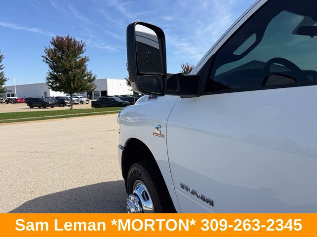 Used 2021 RAM 3500 Tradesman w/ Chrome Appearance Group RWD image 21