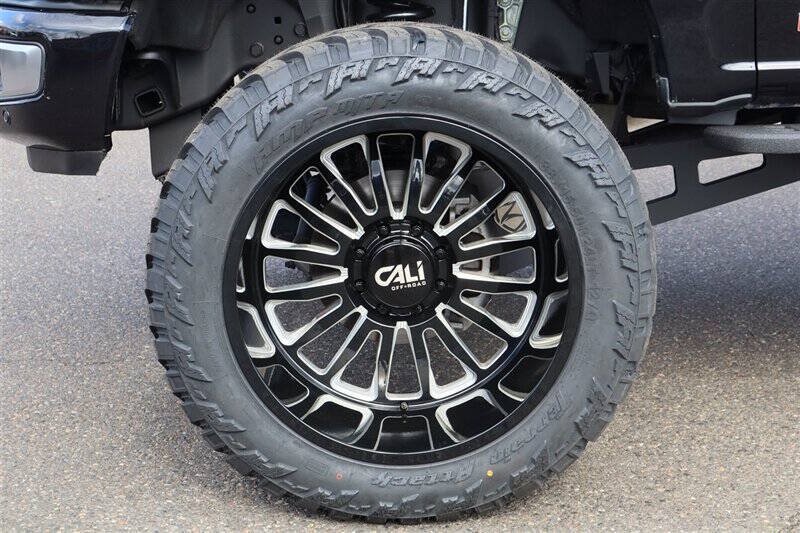 Used 2026 Ford F350 Platinum w/ Platinum Plus Package AWD/4WD image 13