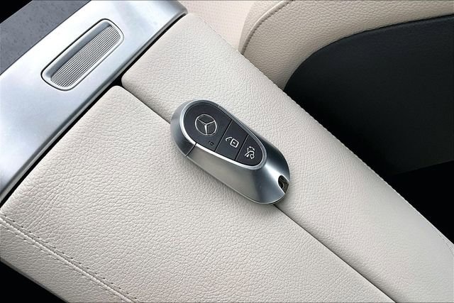 Certified 2023 Mercedes-Benz C 300 4MATIC Sedan image 38