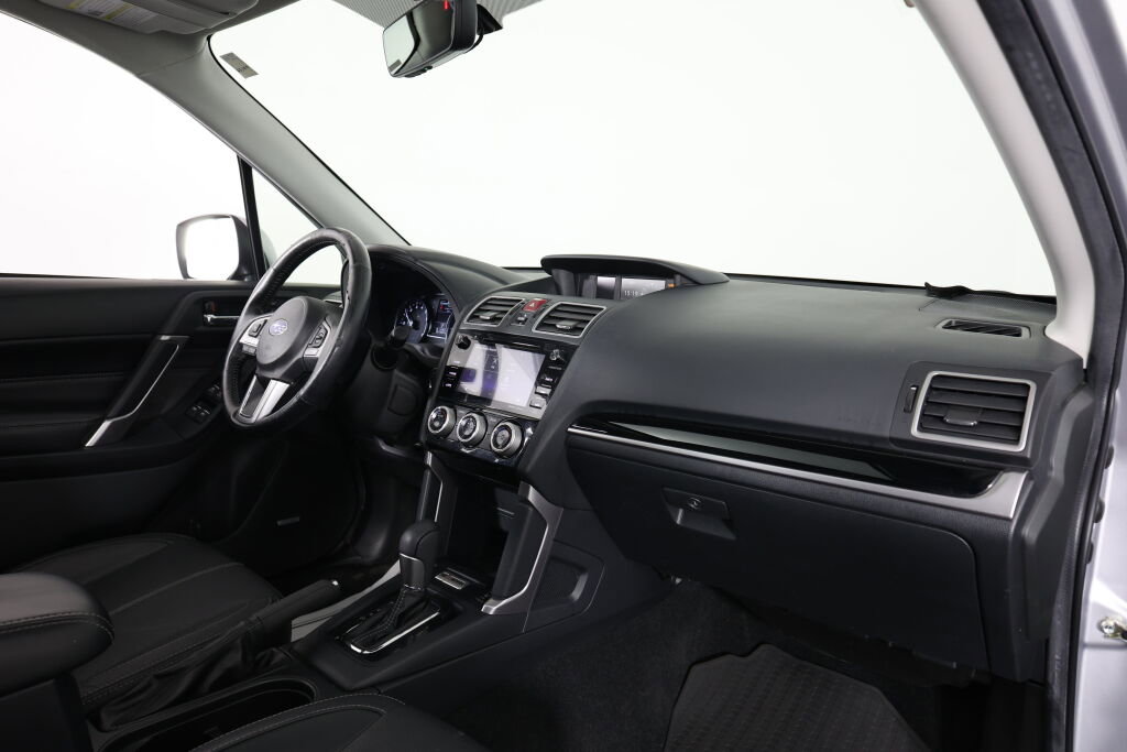 Used 2017 Subaru Forester 2.5i Touring image 24
