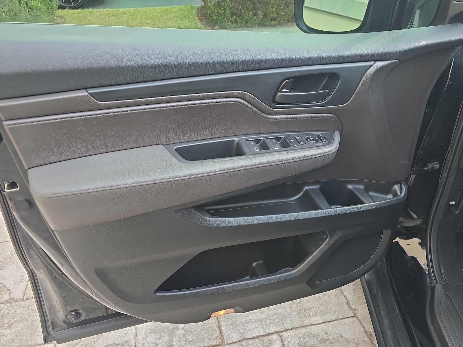 Used 2019 Honda Odyssey EX image 12