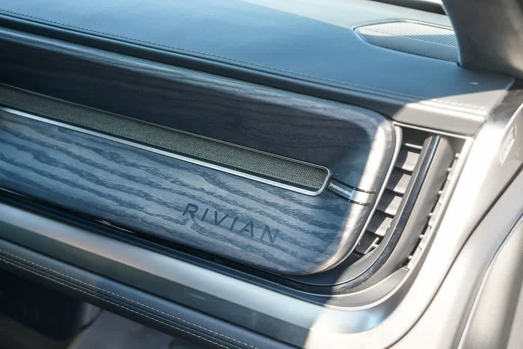 Used 2023 Rivian R1S Adventure AWD/4WD image 16