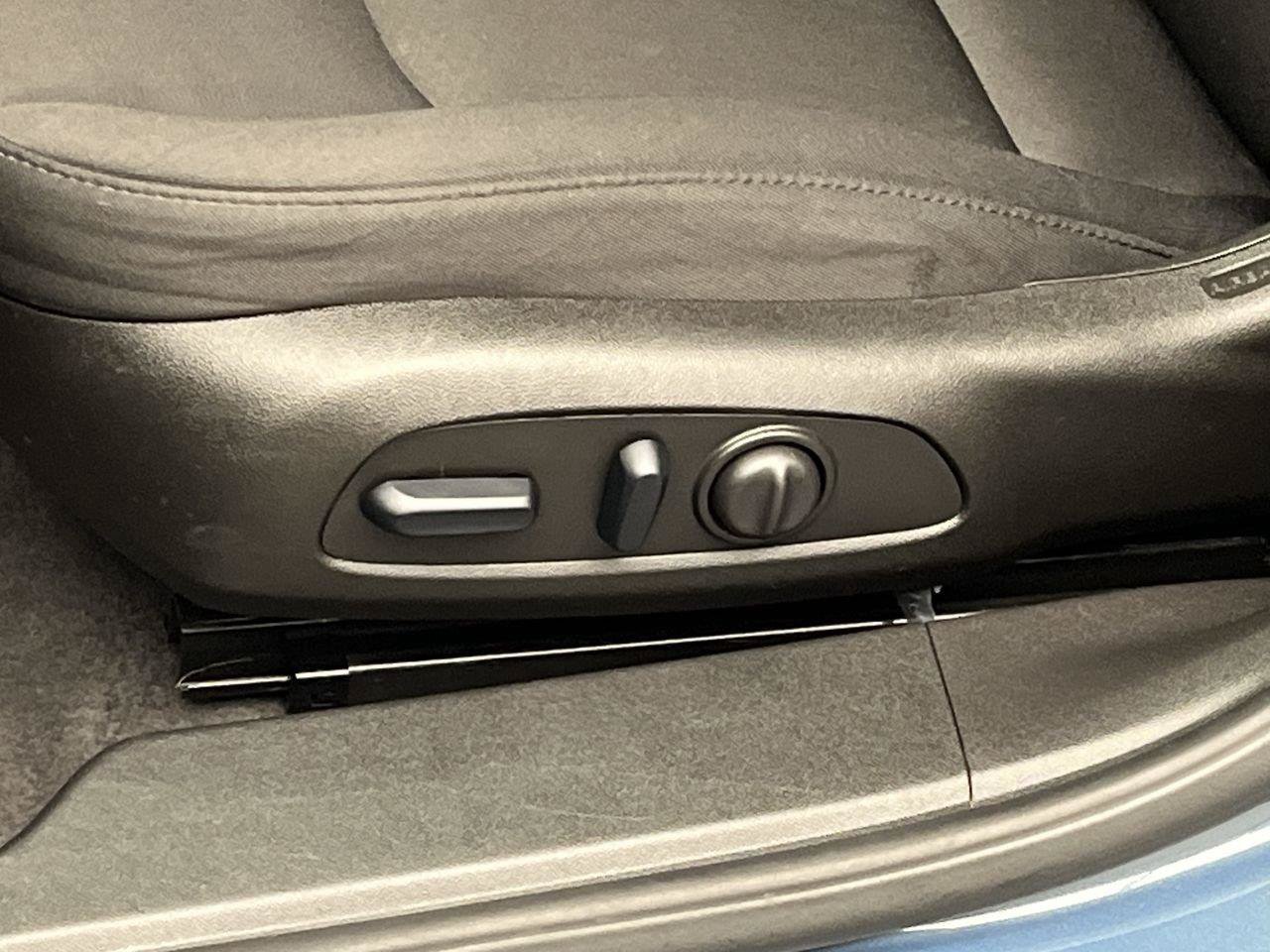 Certified 2024 Chevrolet Malibu LT FWD image 10