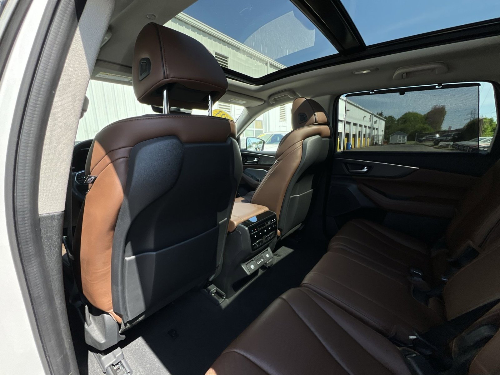 Certified 2023 Acura MDX SH-AWD w/ Advance Package image 27