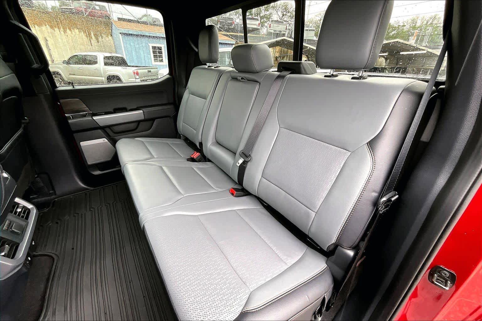 Used 2025 Ford F150 Lightning Lariat AWD/4WD image 20