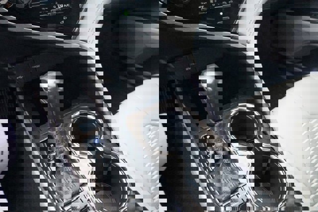 Used 2023 Toyota Camry SE image 20