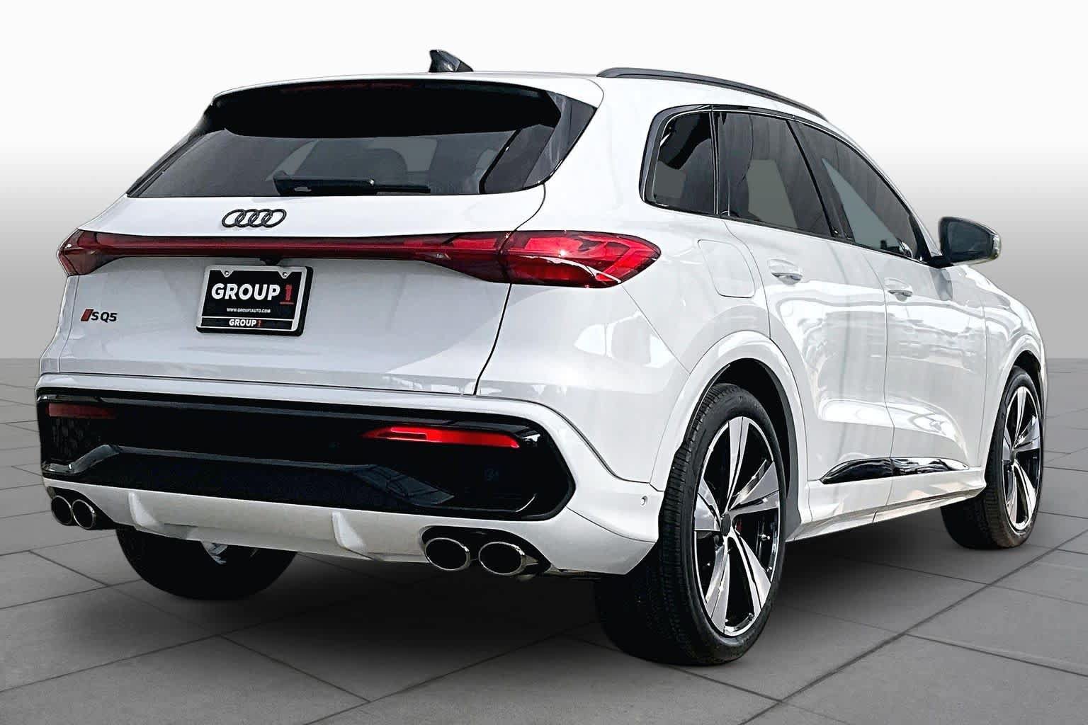 Used 2026 Audi SQ5 Prestige AWD/4WD image 12