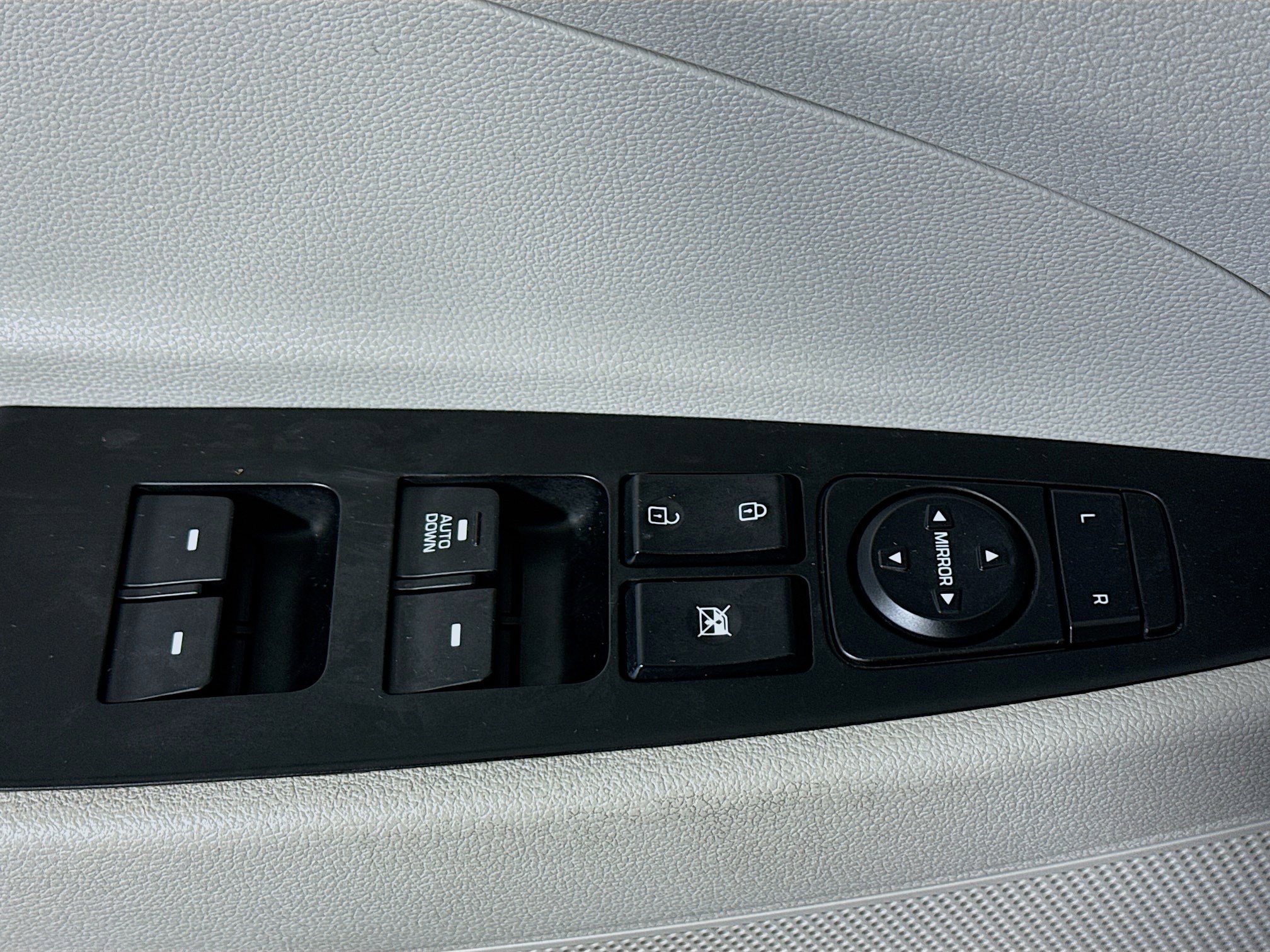 Used 2021 Hyundai Tucson SE image 23