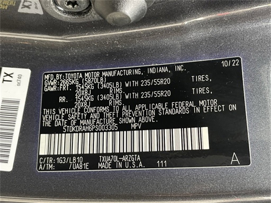 Used 2023 Toyota Highlander Limited image 36