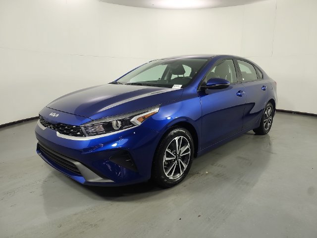 Certified 2023 Kia Forte LXS w/ LXS Technology Package FWD image 2