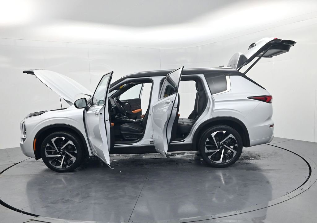 Used 2023 Mitsubishi Outlander SEL 40th Anniversary image 58