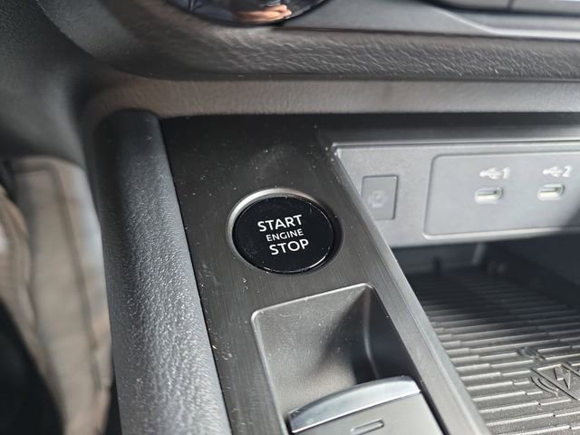 New 2026 Nissan Kicks SV w/ SV Premium Package image 25