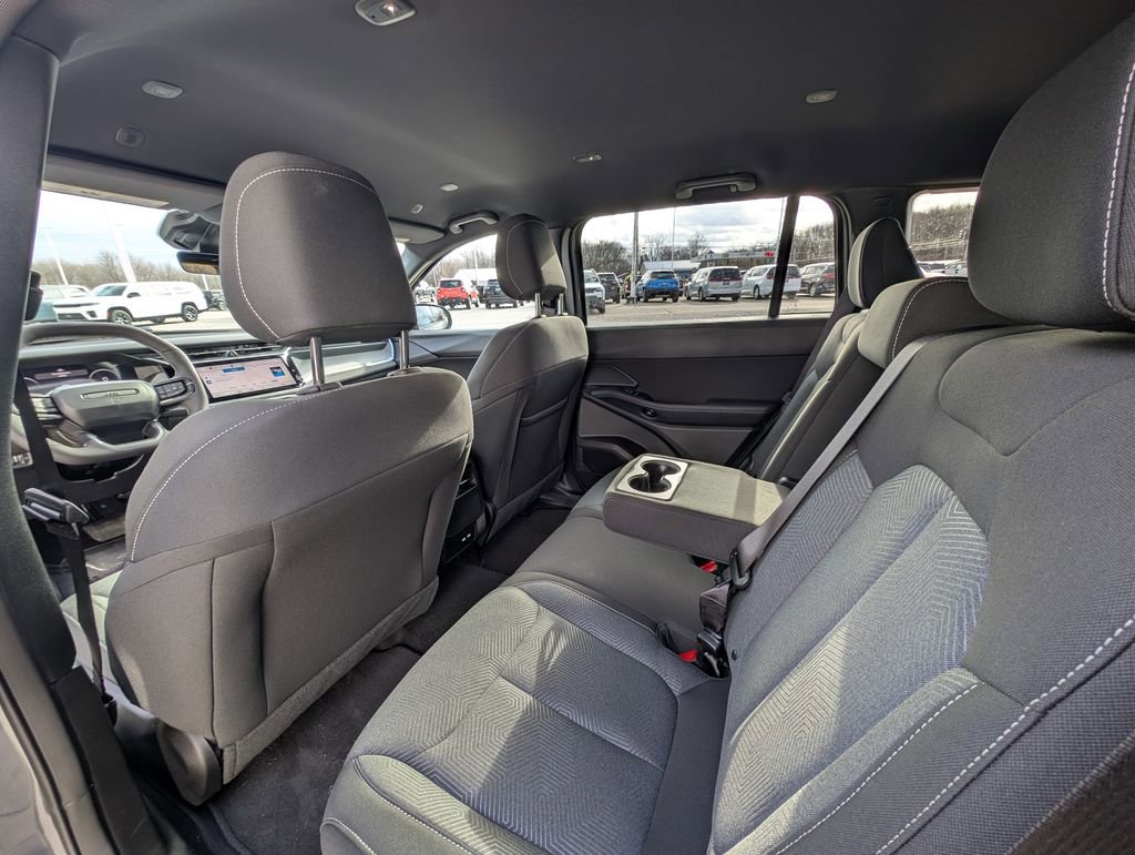 New 2026 Jeep Cherokee Laredo image 14