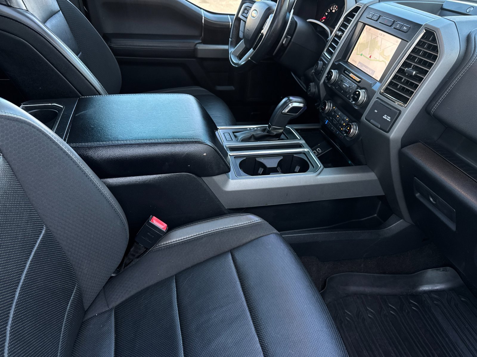 Used 2020 Ford F150 Raptor w/ Equipment Group 802A Luxury image 14