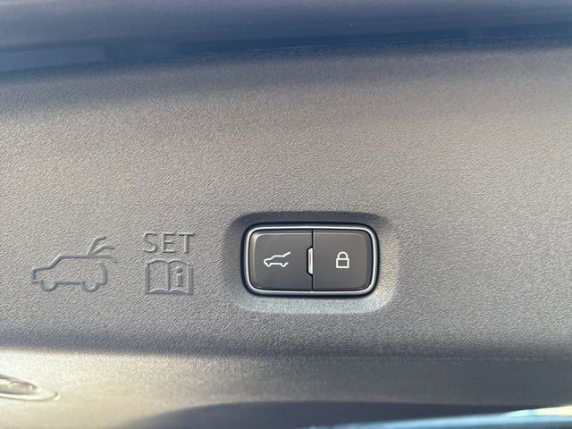 New 2025 Lincoln Navigator Reserve w/ Jet Appearance Package image 8