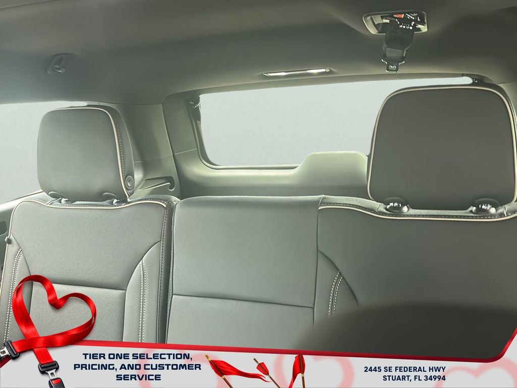 New 2025 GMC Yukon XL Elevation image 23