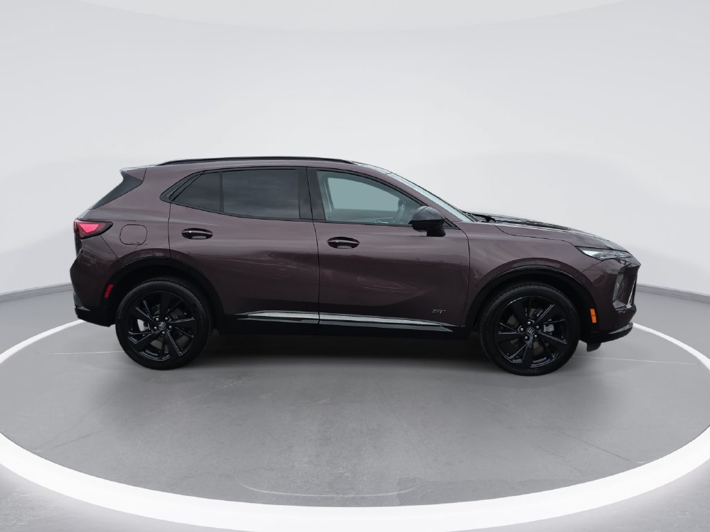 Certified 2024 Buick Envision Sport Touring AWD/4WD image 2