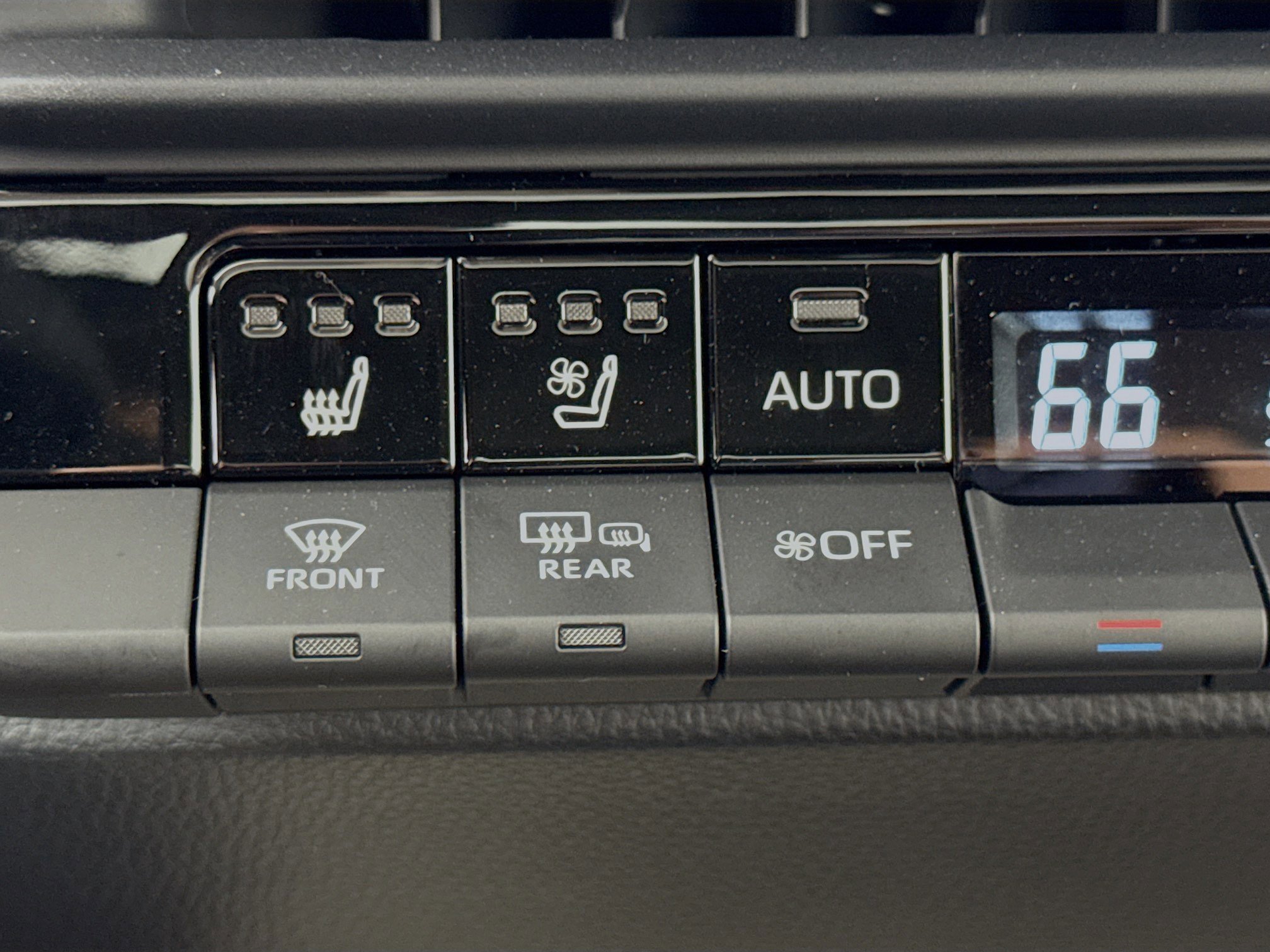 Used 2026 Toyota Crown Nightshade image 21