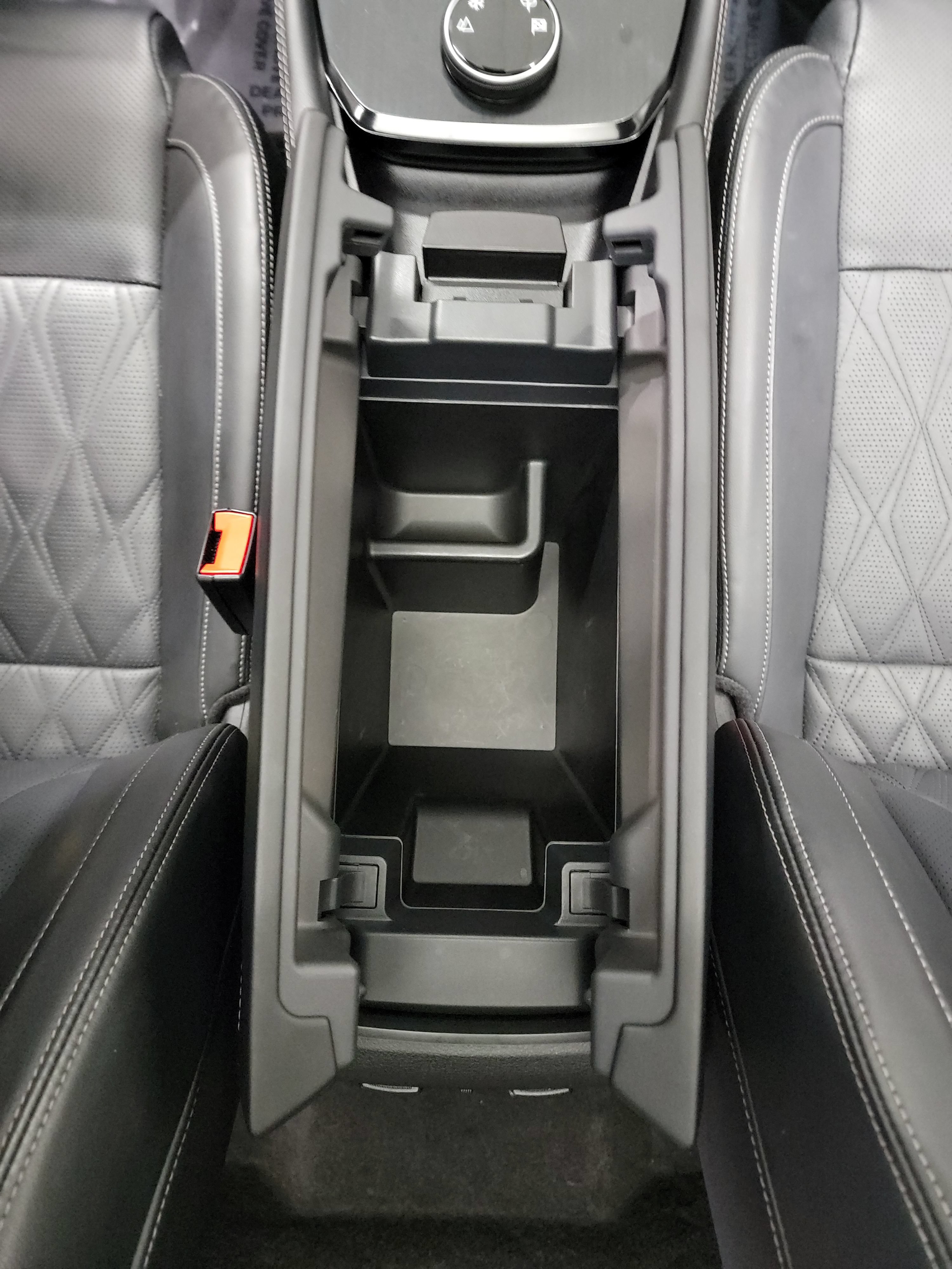 Used 2023 Nissan Rogue Platinum w/ Platinum Premium Package AWD/4WD image 29