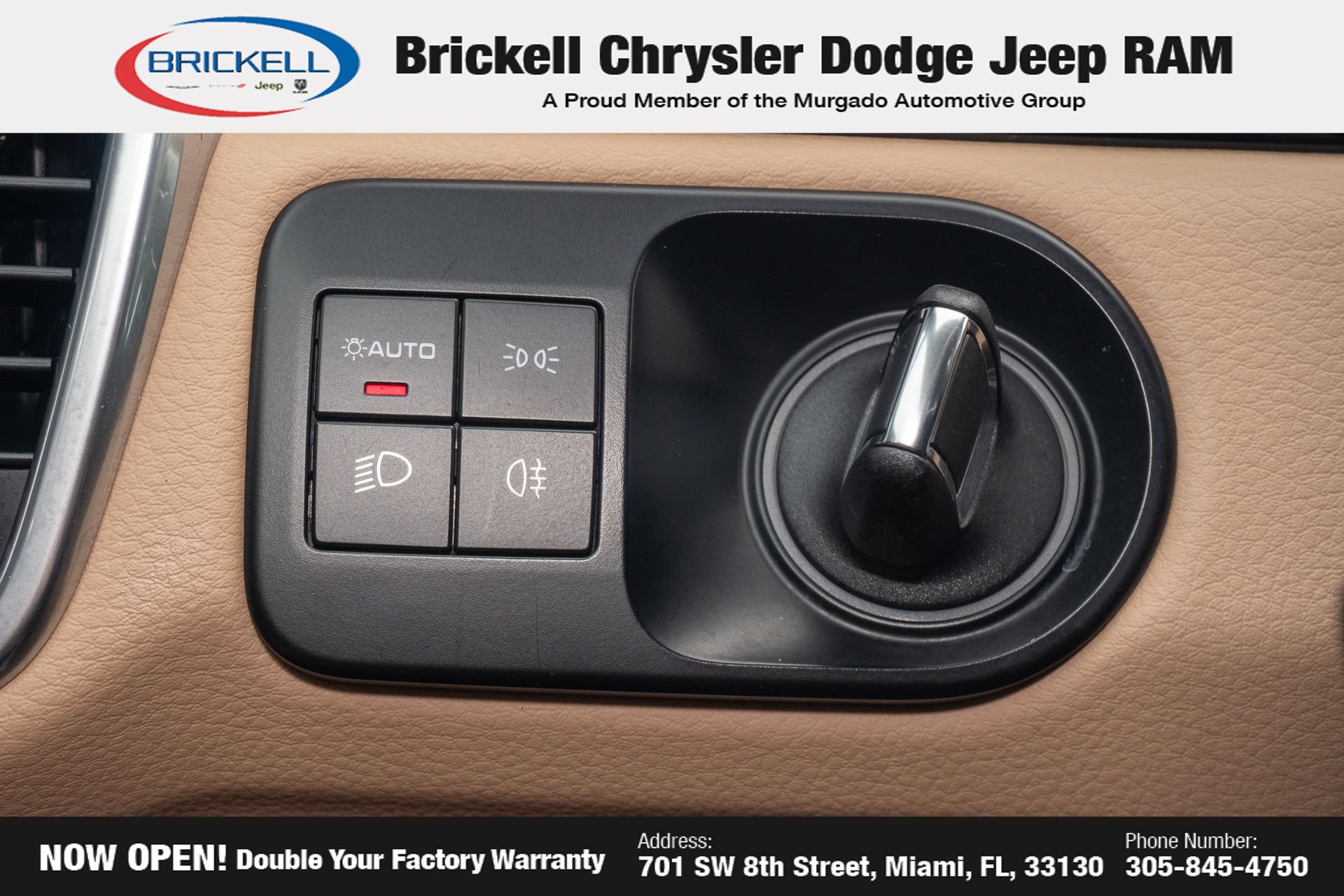Used 2022 Porsche Cayenne Platinum Edition AWD/4WD image 27