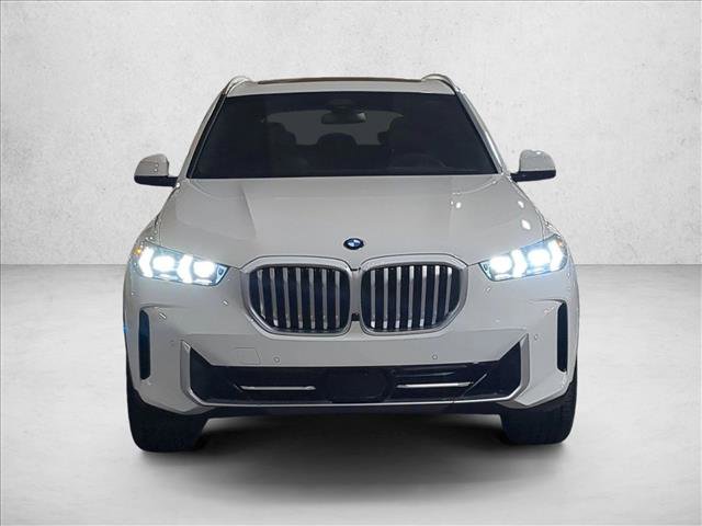 New 2026 BMW X5 xDrive40i w/ Climate Comfort Package image 5