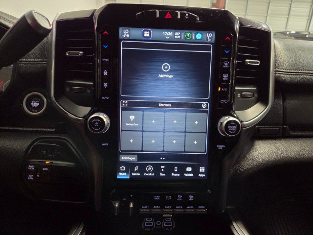 Used 2022 RAM 3500 Laramie AWD/4WD image 53