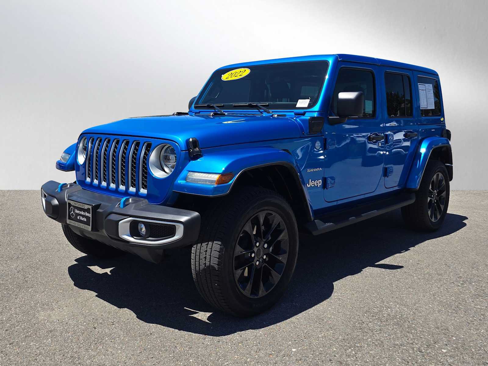 Used 2022 Jeep Wrangler Unlimited Sahara AWD/4WD image 7