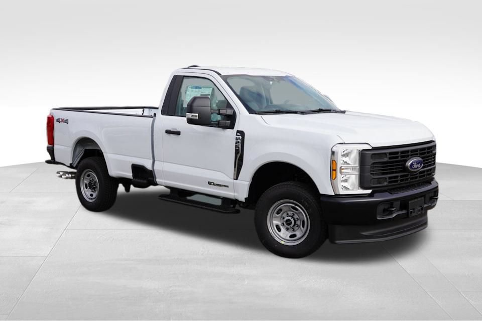 New 2026 Ford F250 XL w/ F-250 >10K GVWR Package AWD/4WD image 1