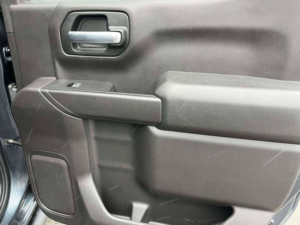 Used 2020 Chevrolet Silverado 1500 Custom Trail Boss w/ Custom Convenience Package image 7