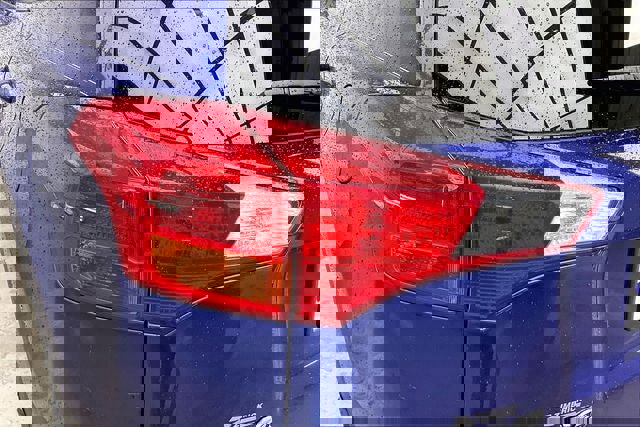 Used 2015 Toyota RAV4 LE AWD/4WD image 26